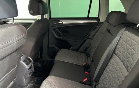 Volkswagen Tiguan II, 2021 год, 2 649 000 рублей, 13 фотография