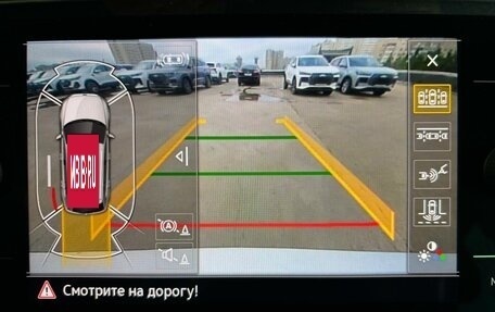 Volkswagen Tiguan II, 2021 год, 2 649 000 рублей, 17 фотография