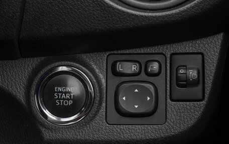Toyota Vitz, 2018 год, 1 249 000 рублей, 15 фотография