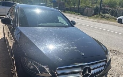 Mercedes-Benz E-Класс, 2018 год, 3 700 000 рублей, 1 фотография