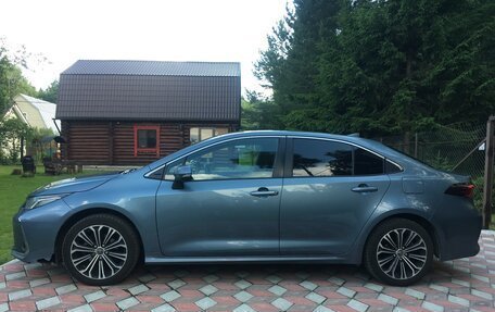 Toyota Corolla, 2019 год, 2 100 000 рублей, 13 фотография