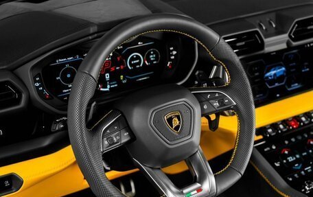 Lamborghini Urus I, 2025 год, 47 000 000 рублей, 17 фотография