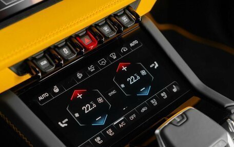 Lamborghini Urus I, 2025 год, 47 000 000 рублей, 27 фотография