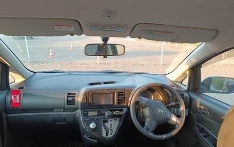 Toyota Wish II, 2008 год, 950 000 рублей, 12 фотография
