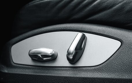 Porsche Macan I рестайлинг, 2014 год, 3 380 000 рублей, 23 фотография