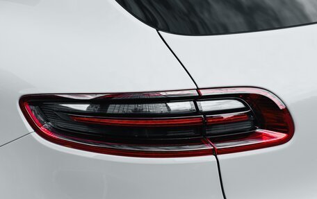 Porsche Macan I рестайлинг, 2014 год, 3 380 000 рублей, 28 фотография