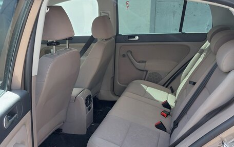 Volkswagen Golf Plus II, 2010 год, 650 000 рублей, 10 фотография