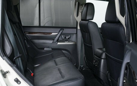 Mitsubishi Pajero IV, 2021 год, 3 790 000 рублей, 12 фотография