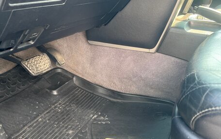 Toyota Land Cruiser 200, 2013 год, 3 800 000 рублей, 9 фотография