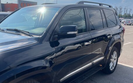 Toyota Land Cruiser 200, 2013 год, 3 800 000 рублей, 3 фотография