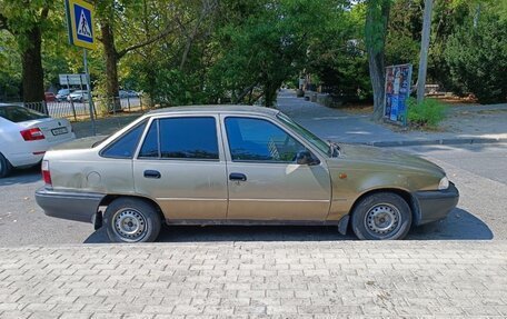 Daewoo Nexia I рестайлинг, 1999 год, 210 000 рублей, 2 фотография