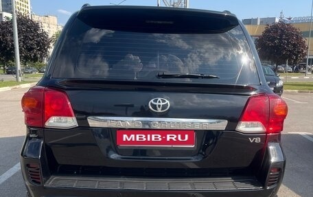 Toyota Land Cruiser 200, 2013 год, 3 800 000 рублей, 6 фотография