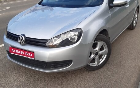 Volkswagen Golf VI, 2011 год, 750 000 рублей, 1 фотография