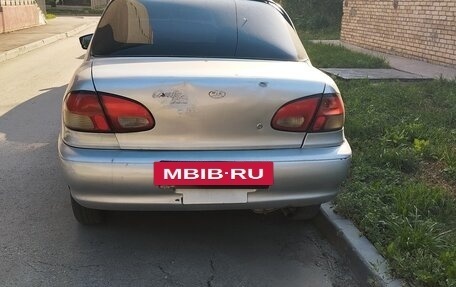 KIA Avella, 1997 год, 100 000 рублей, 2 фотография