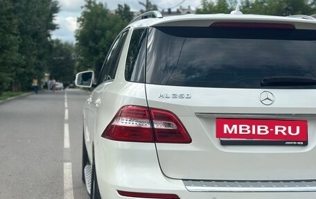 Mercedes-Benz M-Класс, 2012 год, 3 000 000 рублей, 11 фотография