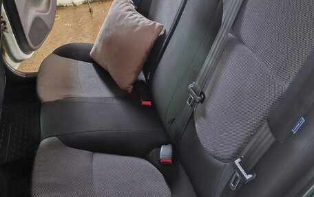 Hyundai Solaris II рестайлинг, 2013 год, 760 000 рублей, 9 фотография