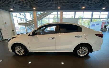 KIA Rio IV, 2021 год, 1 950 000 рублей, 6 фотография