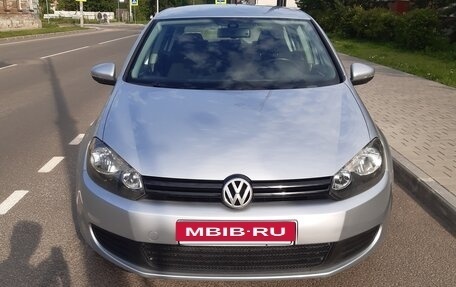 Volkswagen Golf VI, 2011 год, 750 000 рублей, 2 фотография