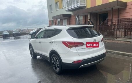 Hyundai Santa Fe III рестайлинг, 2018 год, 2 365 000 рублей, 3 фотография