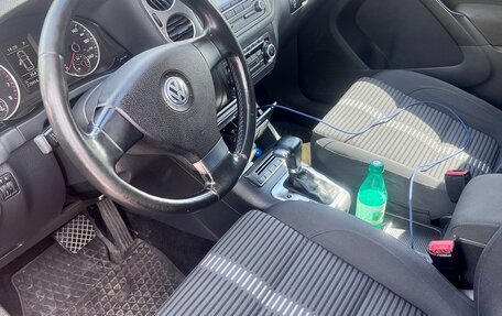 Volkswagen Tiguan I, 2010 год, 820 000 рублей, 11 фотография