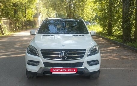 Mercedes-Benz M-Класс, 2012 год, 1 800 000 рублей, 2 фотография