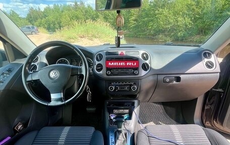 Volkswagen Tiguan I, 2010 год, 820 000 рублей, 12 фотография