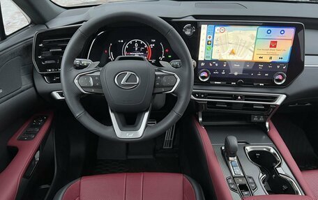 Lexus RX IV рестайлинг, 2024 год, 10 290 000 рублей, 11 фотография