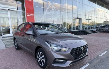 Hyundai Solaris II рестайлинг, 2019 год, 1 420 000 рублей, 4 фотография