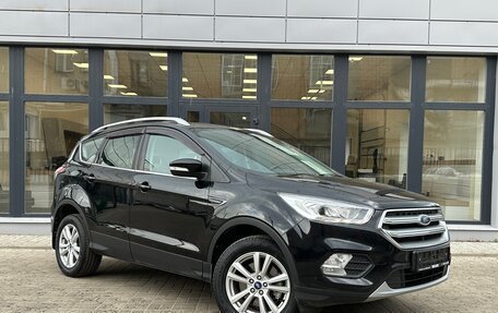 Ford Kuga III, 2018 год, 1 780 000 рублей, 3 фотография