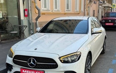 Mercedes-Benz E-Класс, 2020 год, 3 500 000 рублей, 1 фотография