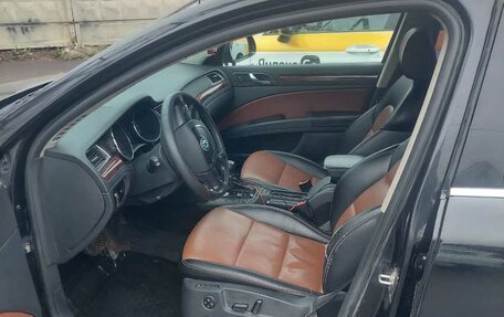 Skoda Superb III рестайлинг, 2012 год, 680 000 рублей, 1 фотография