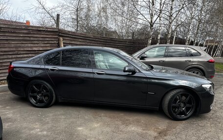 BMW 7 серия, 2009 год, 1 350 000 рублей, 17 фотография