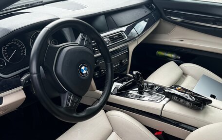 BMW 7 серия, 2009 год, 1 350 000 рублей, 18 фотография