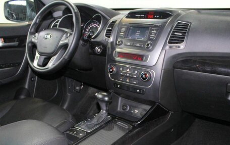 KIA Sorento II рестайлинг, 2019 год, 2 210 000 рублей, 14 фотография