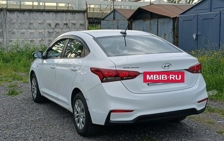 Hyundai Solaris II рестайлинг, 2018 год, 825 000 рублей, 3 фотография