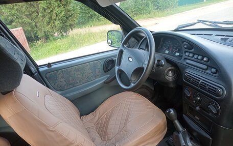 Chevrolet Niva I рестайлинг, 2004 год, 375 000 рублей, 12 фотография