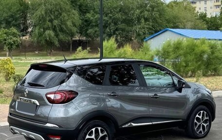 Renault Kaptur I рестайлинг, 2017 год, 1 480 000 рублей, 4 фотография