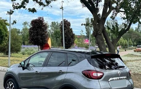 Renault Kaptur I рестайлинг, 2017 год, 1 480 000 рублей, 6 фотография