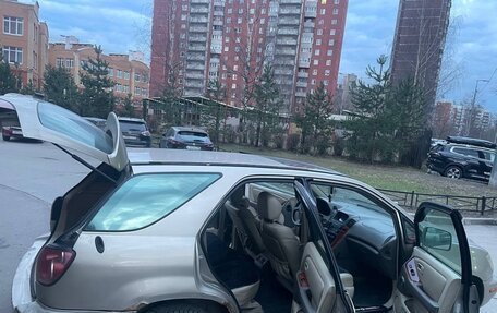 Lexus RX IV рестайлинг, 2000 год, 370 000 рублей, 3 фотография