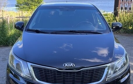 KIA Rio III рестайлинг, 2013 год, 869 000 рублей, 2 фотография