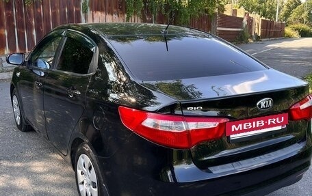 KIA Rio III рестайлинг, 2013 год, 869 000 рублей, 5 фотография