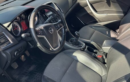 Opel Astra J, 2012 год, 750 000 рублей, 10 фотография