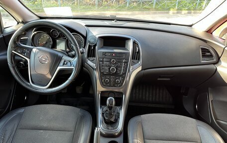 Opel Astra J, 2012 год, 750 000 рублей, 15 фотография