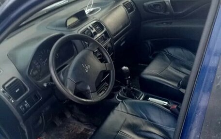 Mitsubishi Space Star I рестайлинг, 2003 год, 150 000 рублей, 2 фотография