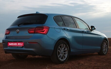 BMW 1 серия, 2017 год, 2 200 000 рублей, 3 фотография
