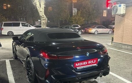 BMW 8 серия, 2019 год, 6 000 000 рублей, 3 фотография