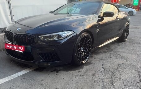 BMW 8 серия, 2019 год, 6 000 000 рублей, 6 фотография