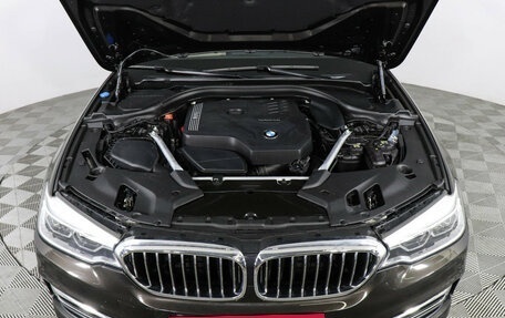 BMW 5 серия, 2018 год, 3 869 000 рублей, 10 фотография