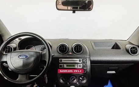 Ford Fiesta, 2005 год, 380 000 рублей, 10 фотография