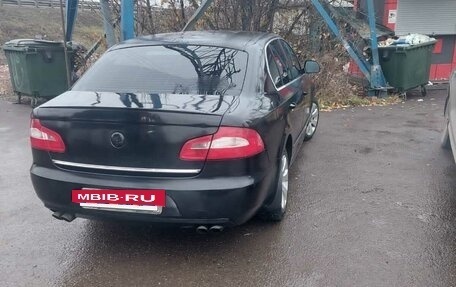 Skoda Superb III рестайлинг, 2012 год, 680 000 рублей, 3 фотография